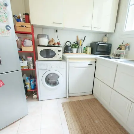 Spacious Close To Porte De Versailles.
